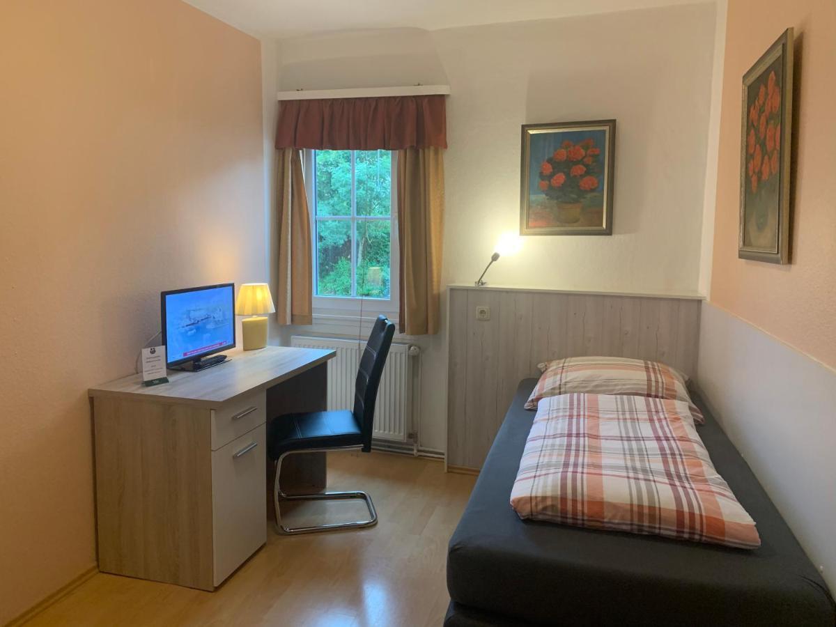 Zum Weissen Ross Hotel Nidda Екстериор снимка