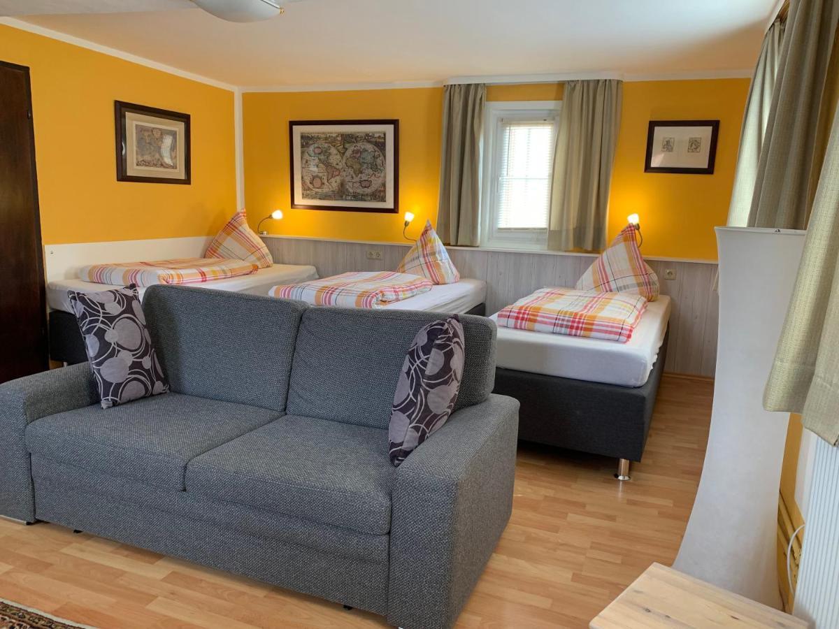 Zum Weissen Ross Hotel Nidda Екстериор снимка